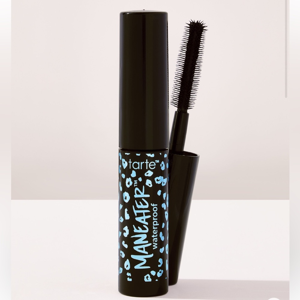 🦋🌙 NWT TARTE | Travel Size Maneater Waterproof Mascara - Black
